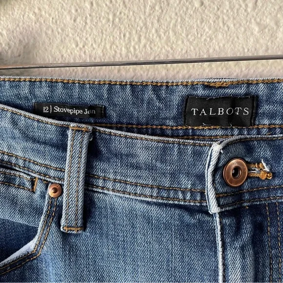 Talbots Stovepipe Jeans Women’s 12 Blue Medium Wash Cropped Wide Leg High Rise - Picture 2 of 15